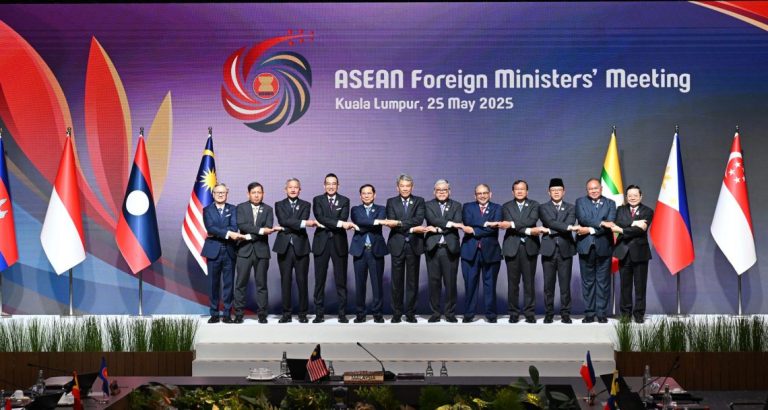 54543298208_e68c7ebab1_cover-scaled-r6b4kyjhonwr8v7t7a2jd2djzdnt2now6l9zijmqx6