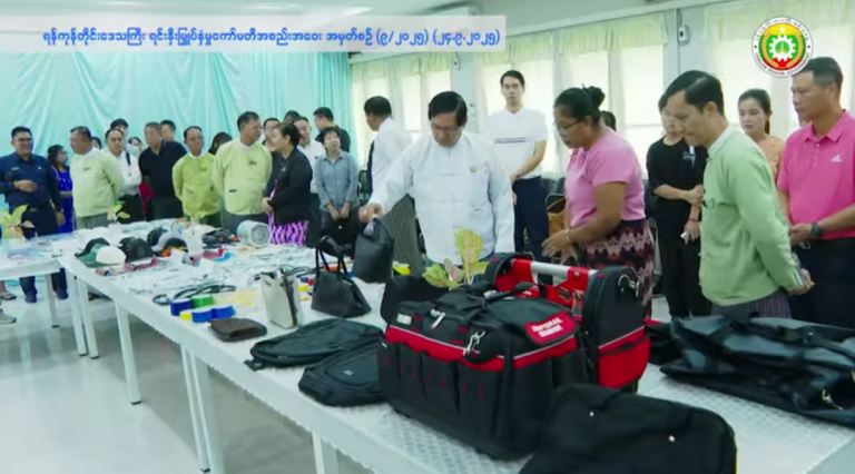 Screenshot_2025-09-25-05-25-59-680_com.facebook.katana