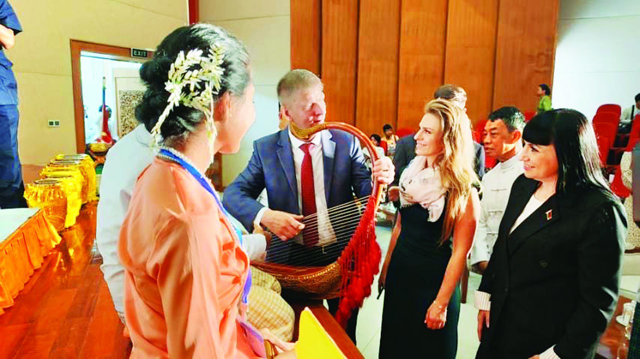 photo_2025-10-09_13-53-56