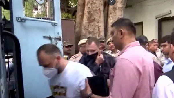 niaarrests6foreigners1-1773799410