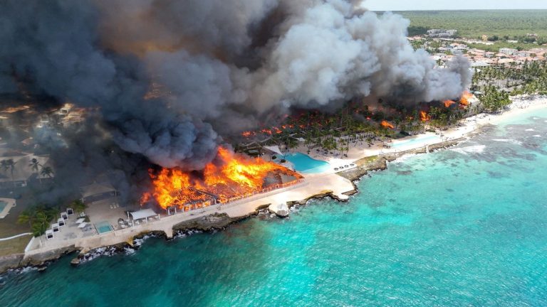 skynews-domincan-fire_7278323